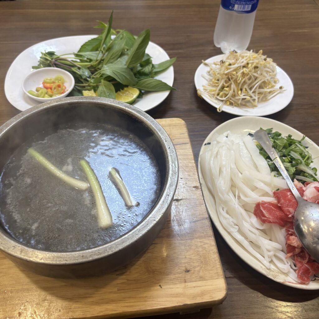 ホーチミンで食べたベトナムのフォー